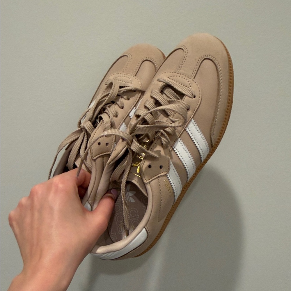 adidas women’s Beige Suede Sneakers with White Stripes